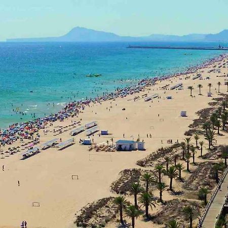 Apartamento Deluxe A 50M De Playa - Aire Wifi Gandía Kültér fotó