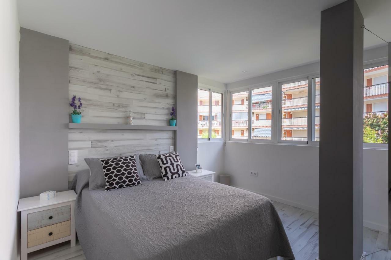 Apartamento Deluxe A 50M De Playa - Aire Wifi Gandía Kültér fotó