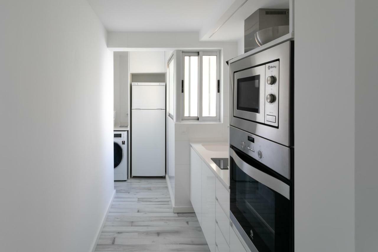 Apartamento Deluxe A 50M De Playa - Aire Wifi Gandía Kültér fotó