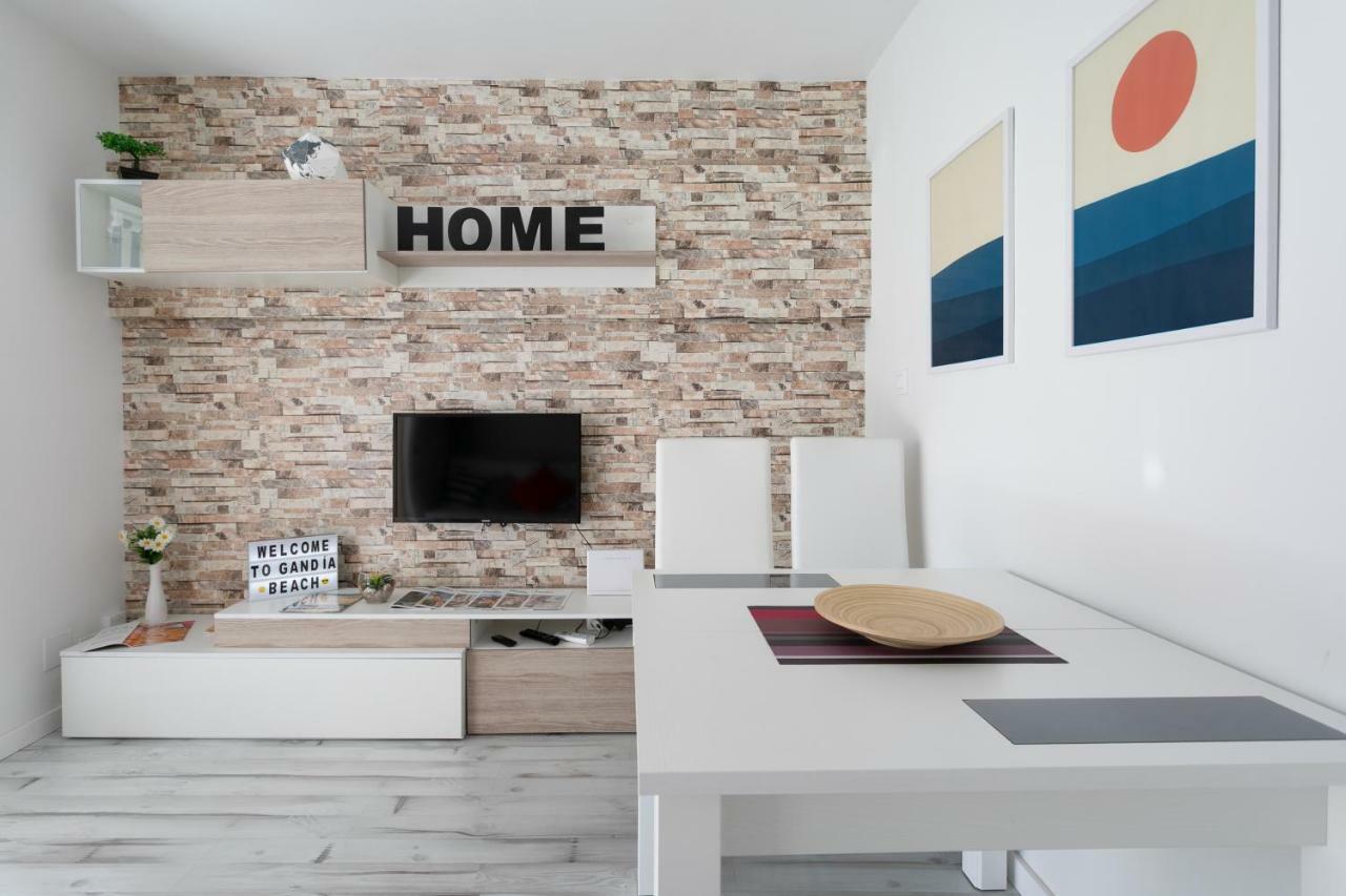 Apartamento Deluxe A 50M De Playa - Aire Wifi Gandía Kültér fotó